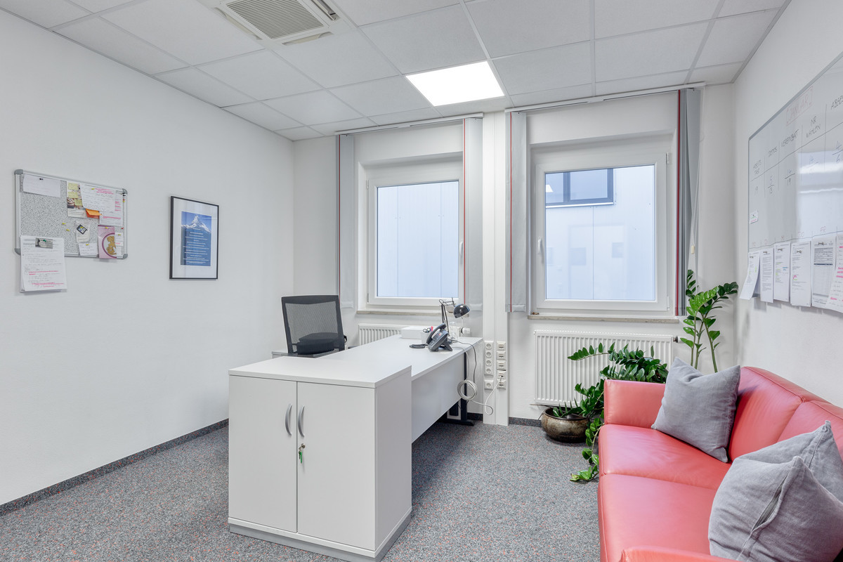 4. Impression der Immobilie Co-Work-Space - voll ausgestatteter Büroraum zur Miete!